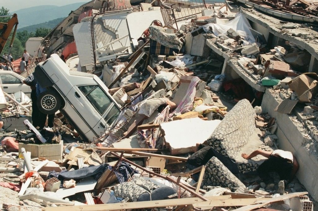 Türkiye'de Gerçekleşen En Büyük Depremler